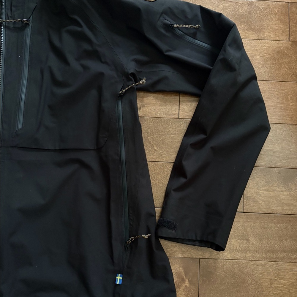 Fjällräven Keb Eco-Shell Waterproof Hooded Rain Jacket Black Women’s Small - Picture 8 of 16